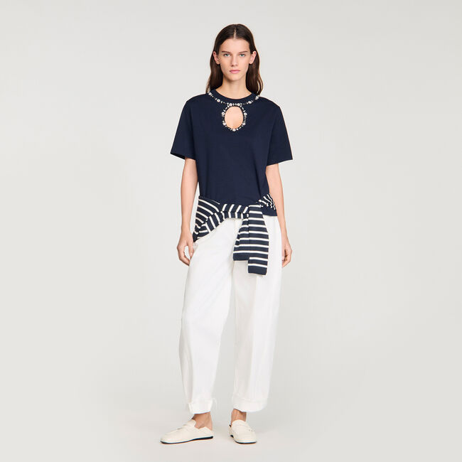 Rhinestone openwork T-shirt