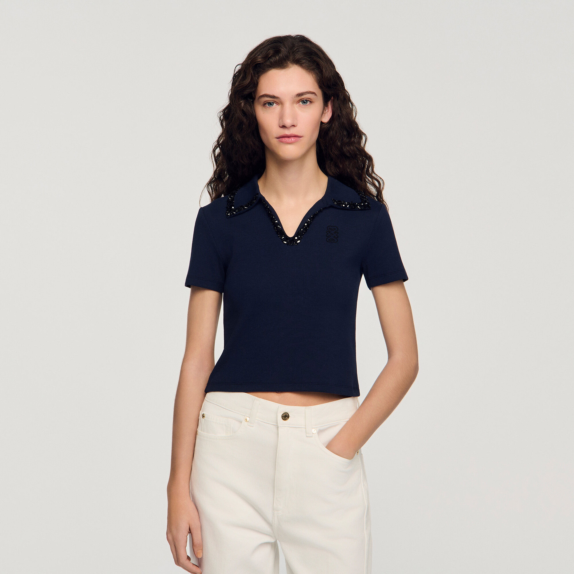 Pearl polo collar