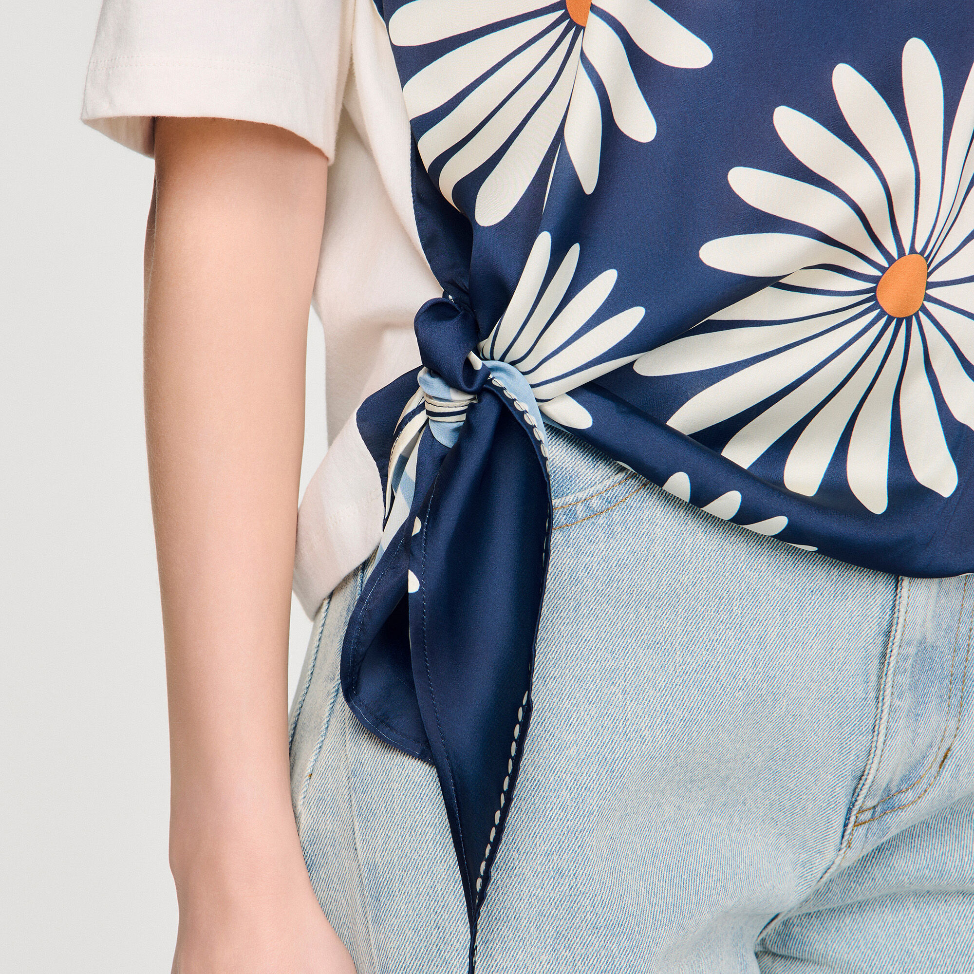 Scarf print T-shirt