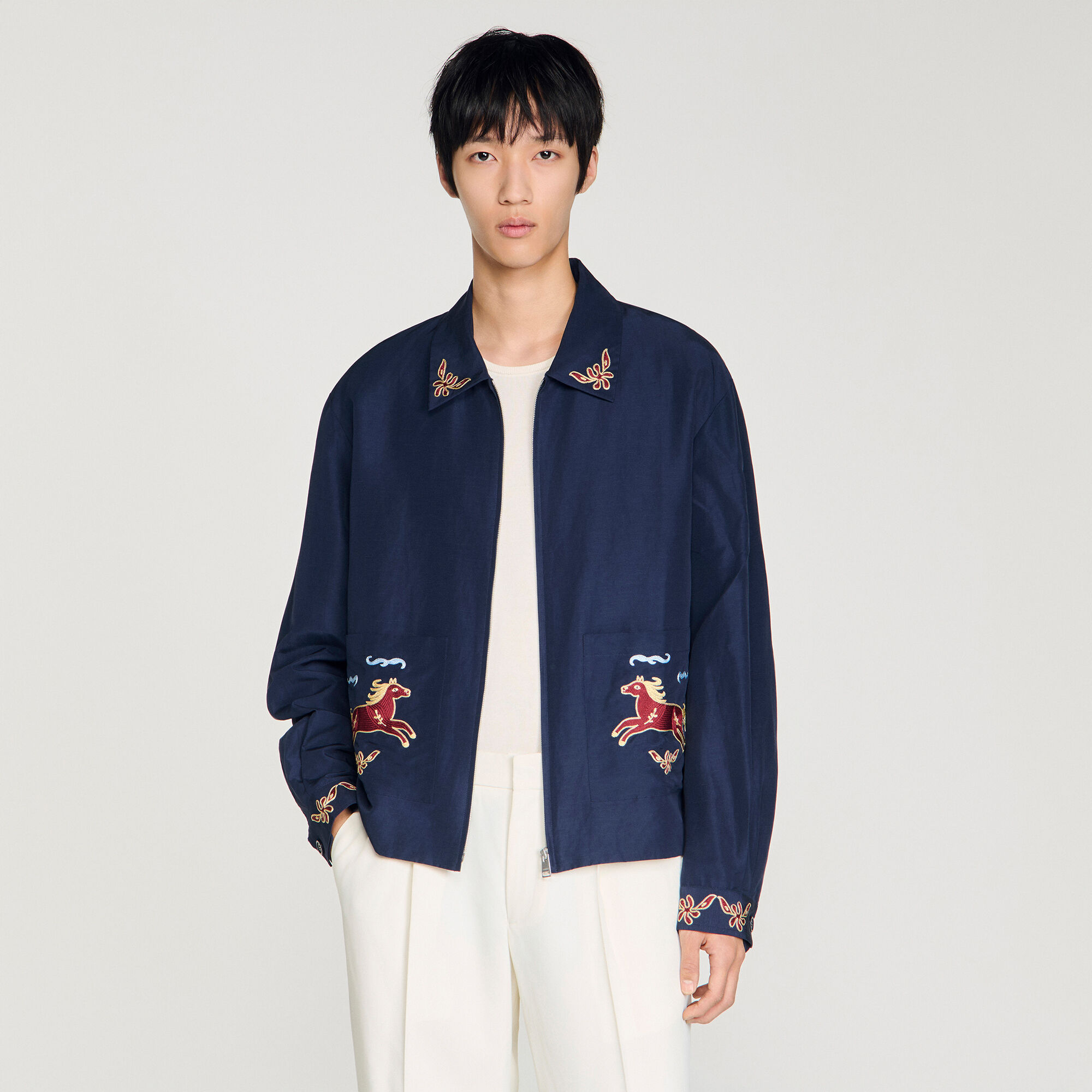 Embroidered wing collar jacket