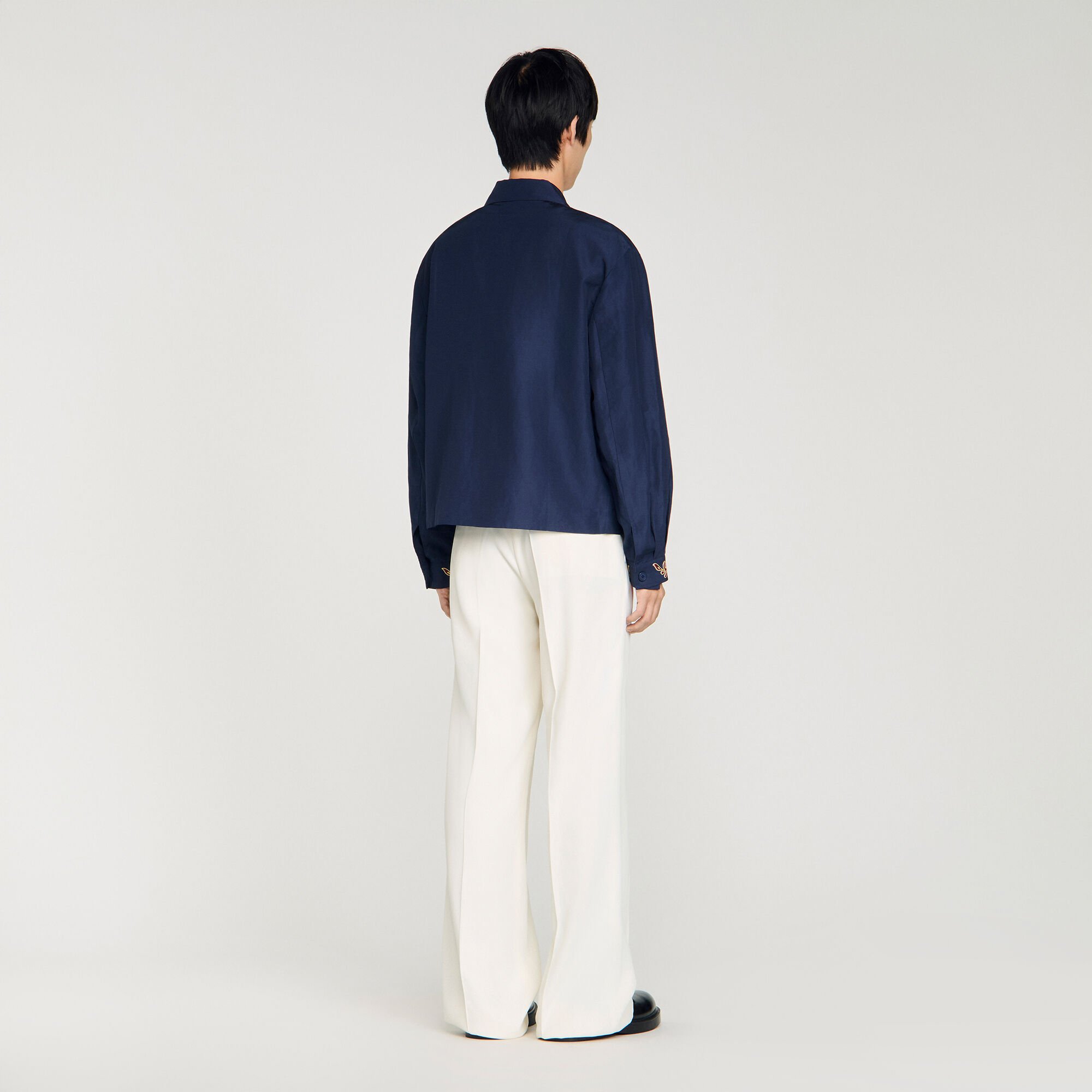 Embroidered wing collar jacket